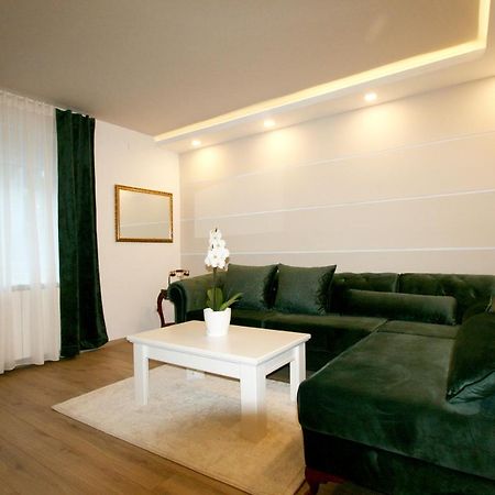 Apartment Jasmine 2 Belgrado Exterior foto